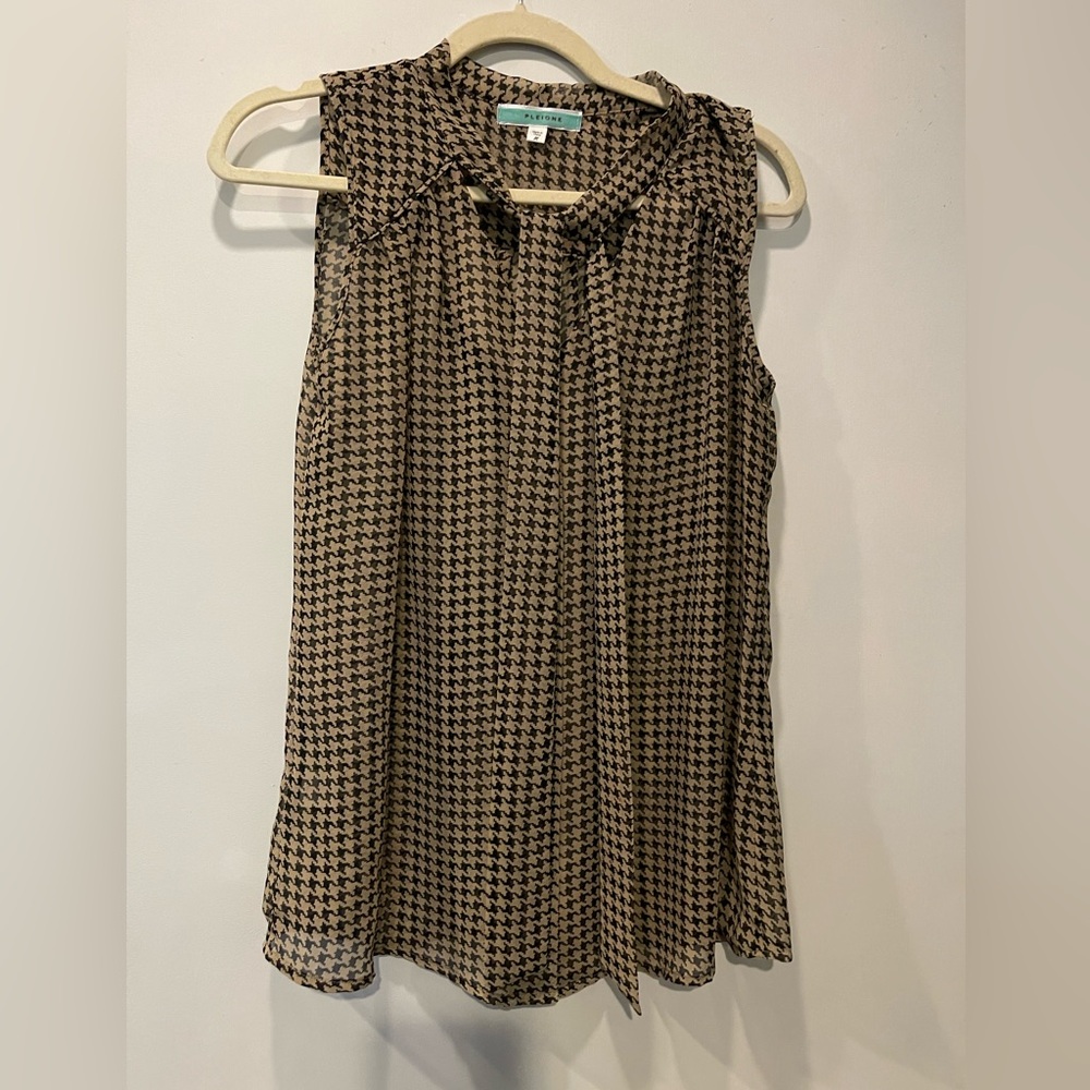 Pleione Houndstooth Sleeveless Sheer Blouse Black Tan Chiffon Top Size M